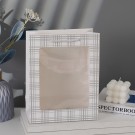 Пакет подарочный (M) "Elegant plaid", white (33*25*12)