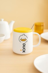 Кружка керамическая "Funny duck looks straight"