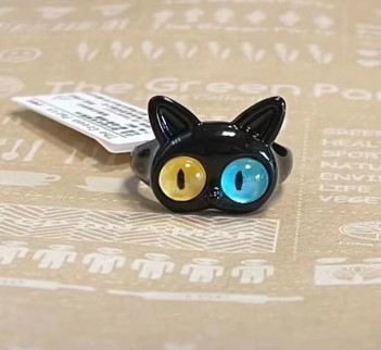Кольцо акриловое GIRLY "Black cat", black (d=1,7 см) 