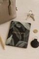 ОБЛОЖКА ДЛЯ ПАСПОРТА  из искусственной кожи «Tropical leaves», плотность 800 мкм