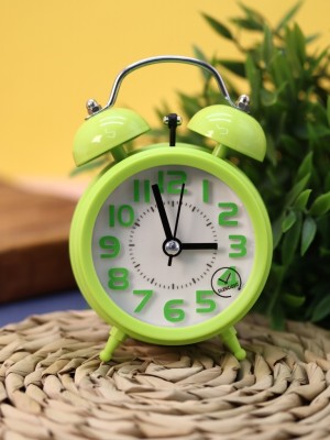 Часы-будильник «Colored numbers», green
