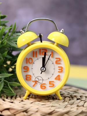 Часы-будильник «Colored numbers», yellow (12,8х9 см)