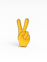 Значок металлический iLikeGift "Fingers"