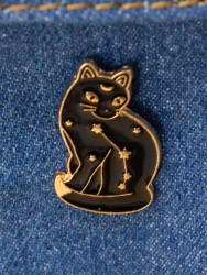Значок металлический iLikeGift "Moon cat"