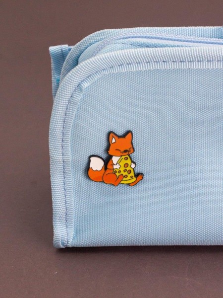 Значок металлический iLikeGift "Gourmet fox" 