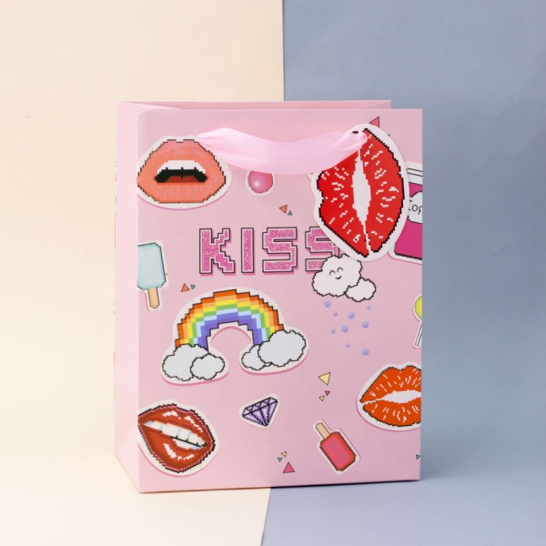 Подарочный пакет (S) "Pixel"  Kiss lips 