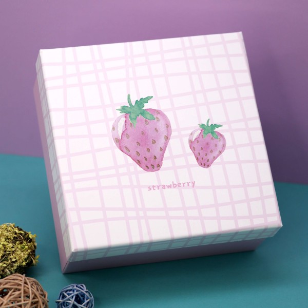 Подарочная коробка «Two strawberry», 16*16*7.5 