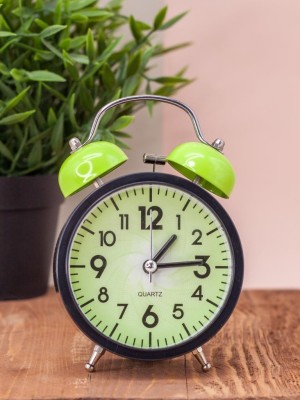 Часы-будильник "Multicolor", green (13,3х10 см)