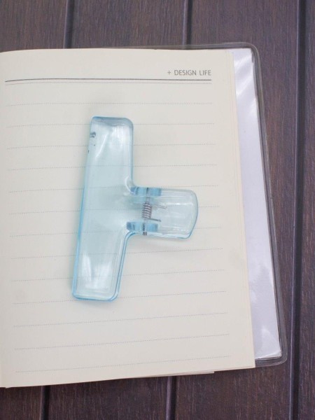 Зажим канцелярский "Transparent", blue (7.6*6.3 см) 