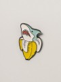 Значок металлический iLikeGift "Banana shark"