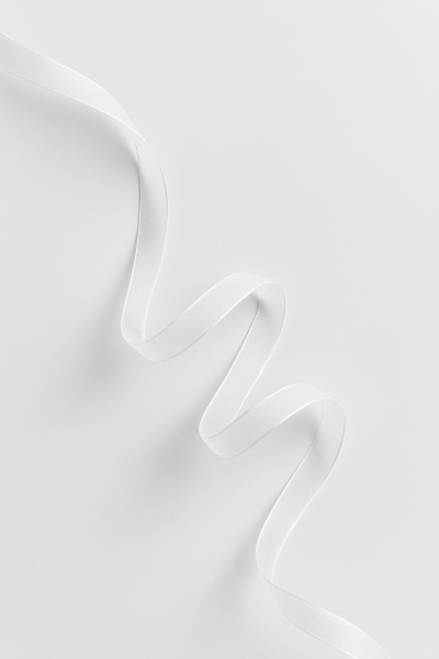 Лента для декора и подарков "Ribbon of magic", white (1,5 см*1 м) 