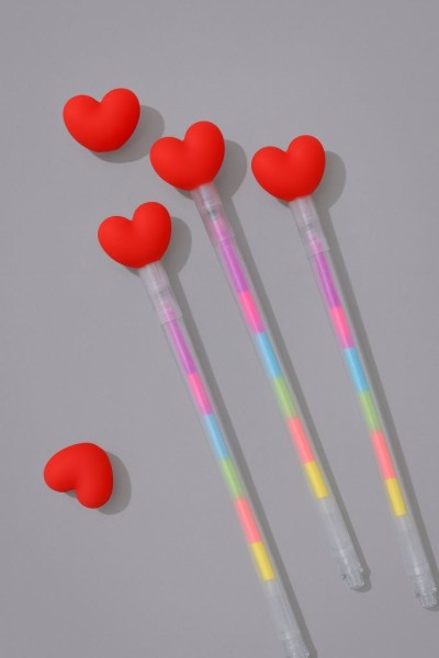 Цветная гелевая ручка "Love Pink Pen" 