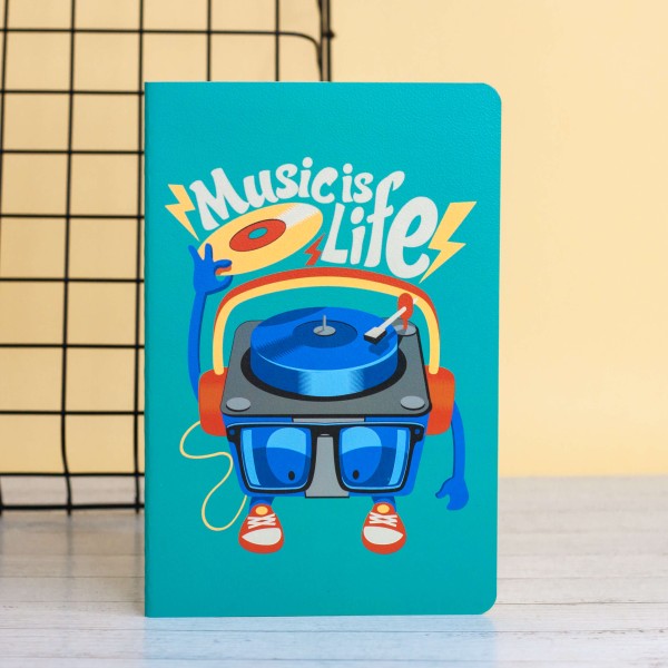 Тетрадь (A5) "Music player life", green (13.5*20.5) 
