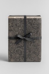 Упаковочная бумага "Огурцы", black (0,71*10 м)