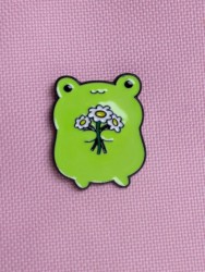 Значок металлический iLikeGift "Flower frog"