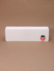Пенал пластиковый "Tiny strawberry", white