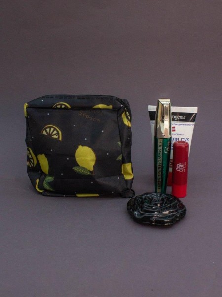 Косметичка "Drawings, lemon", black (12.5*12.5*6.5) 