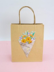 Пакет подарочный крафтовый «Brown Kraft», yellow flowers (21*25,5*10)