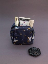 Косметичка "Drawings, unicorn", blue (12.5*12.5*6.5)
