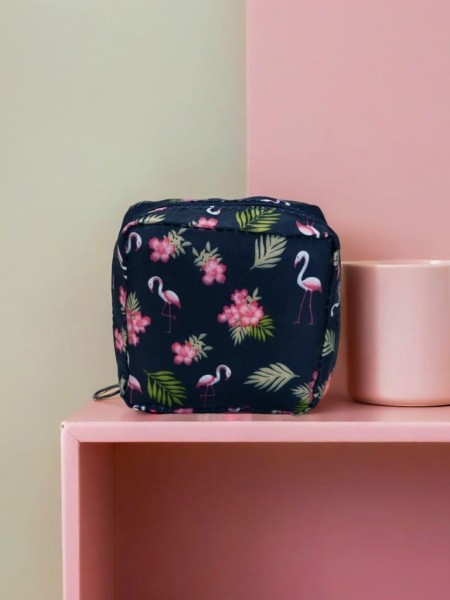 Косметичка "Drawings, flowers", black (12.5*12.5*6.5) 