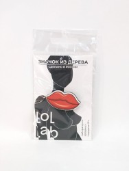 Значок ECO из дерева LOL LAB "Lips"